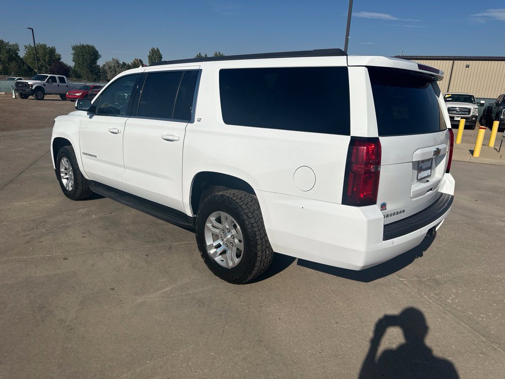 2019 Chevrolet Suburban LT - Photo 34