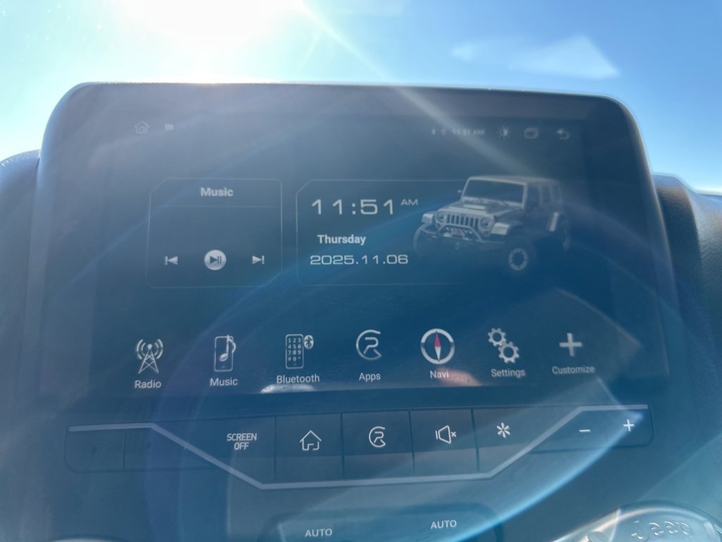 2012 Jeep Wrangler Rubicon photo 3