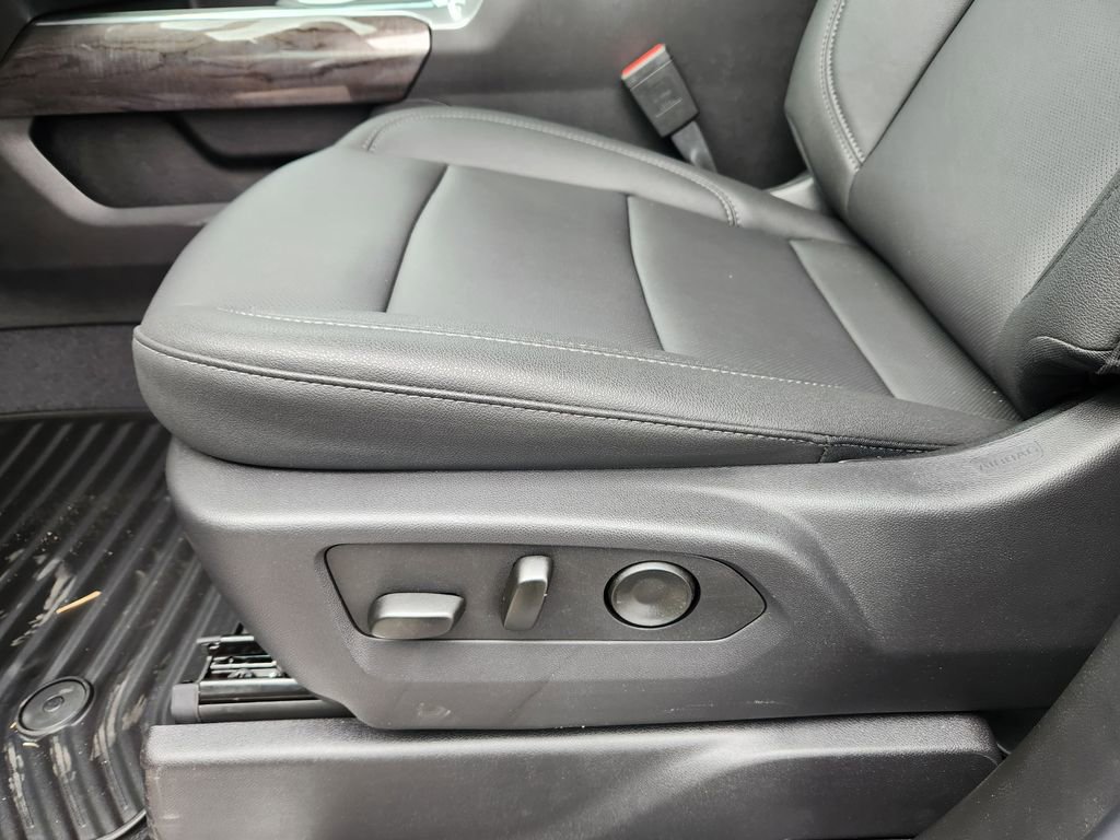 2026 Chevrolet Silverado 2500 HD LTZ - Photo 14