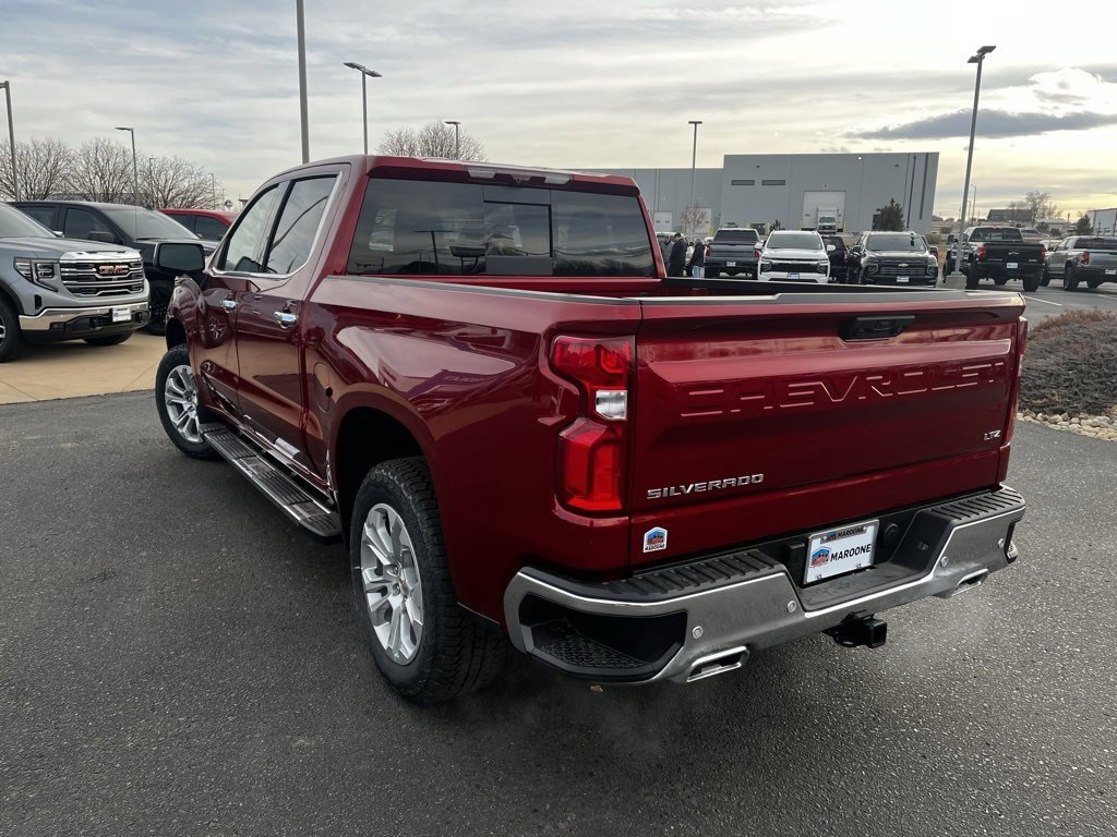 2025 Chevrolet Silverado 1500 LTZ photo 3