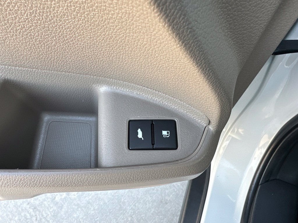 2021 Honda Pilot Elite - Photo 21