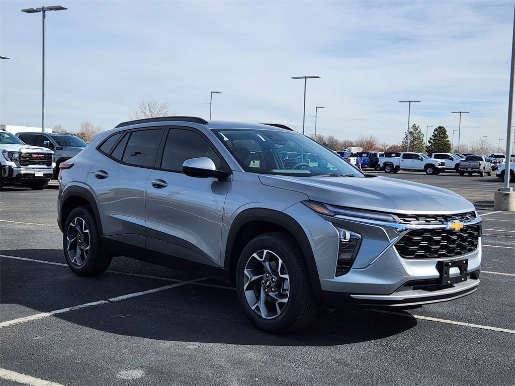 New 2026 Chevrolet Trax LT SUV
