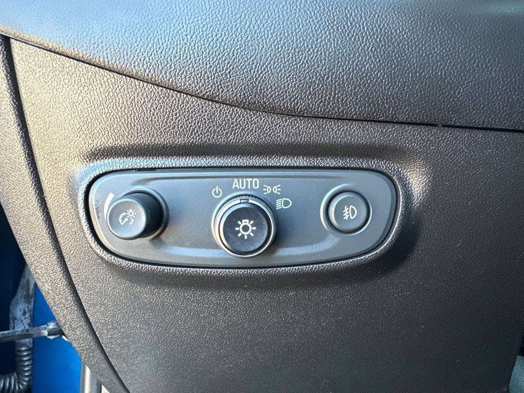 2020 Chevrolet Equinox LT - Photo 12