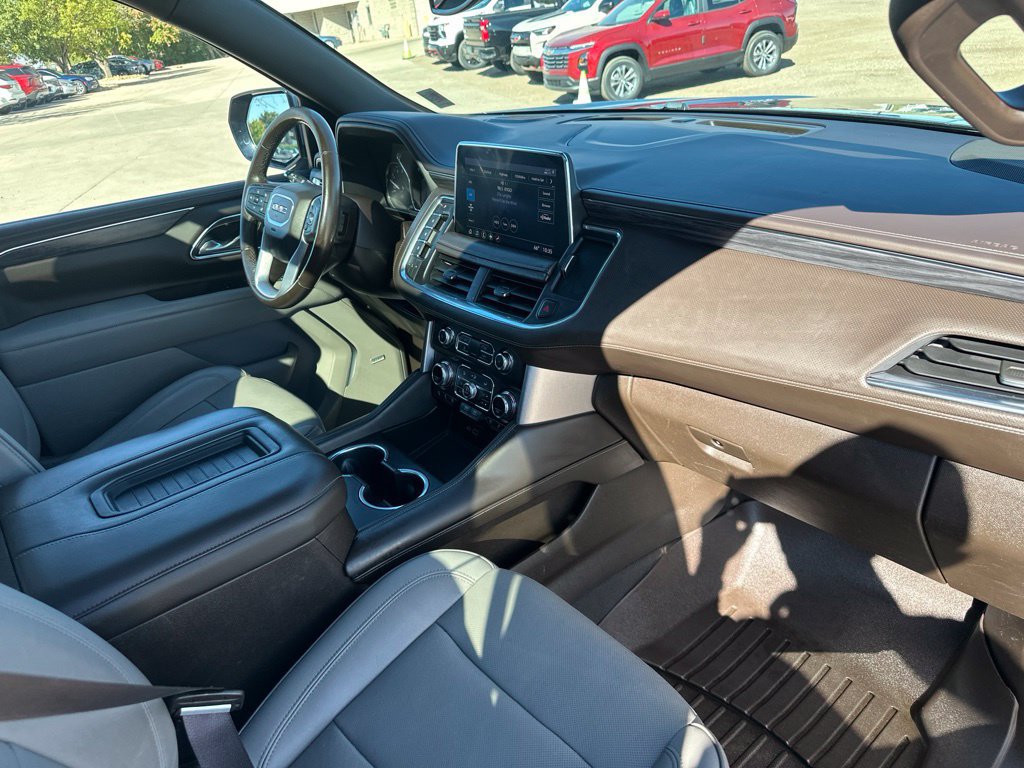 2021 GMC Yukon XL SLT - Photo 36