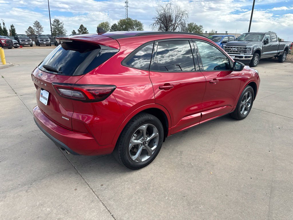 2023 Ford Escape ST-Line - Photo 32