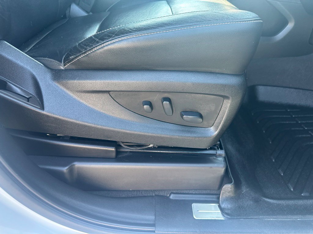 2019 Chevrolet Suburban LT - Photo 29