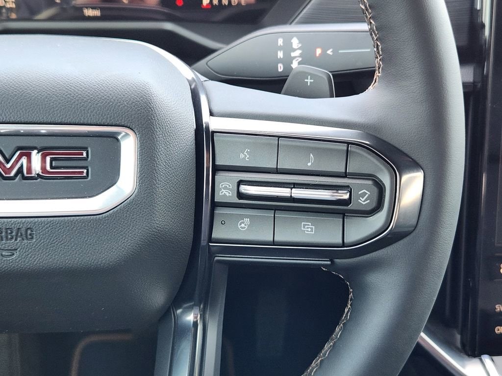 2026 GMC Acadia AT4 - Photo 16
