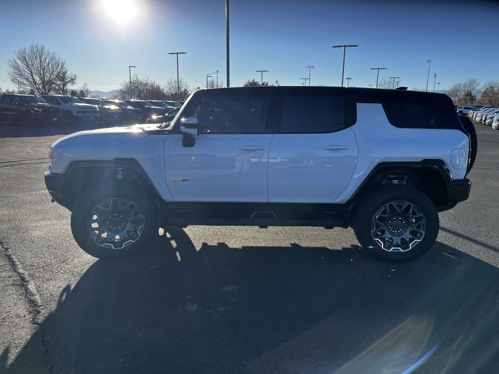 2025 Gmc Hummer EV SUV photo 2