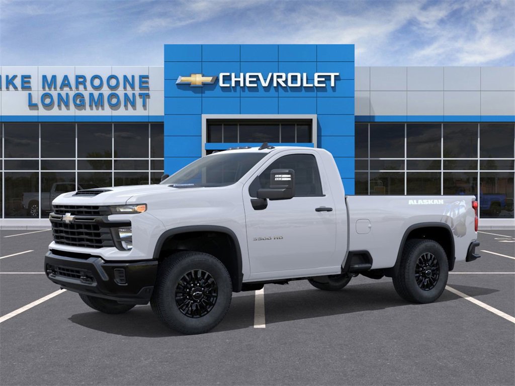 2026 Chevrolet Silverado 3500HD photo 2