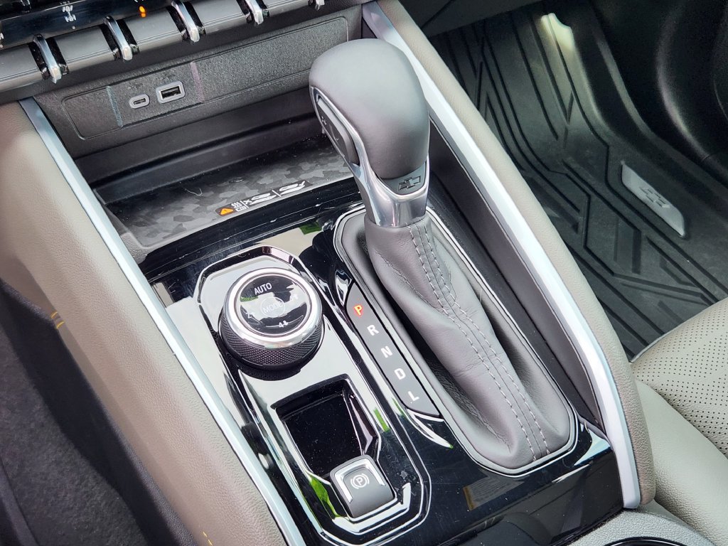 2026 Chevrolet Colorado ZR2 - Photo 23