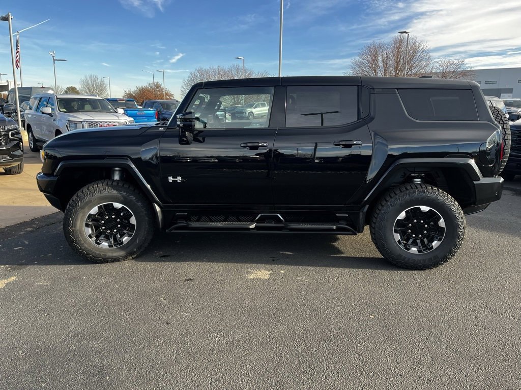 2025 Gmc Hummer EV photo 2