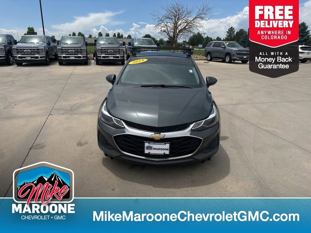 2019 Chevrolet Cruze LT Hatchback Auto's photo