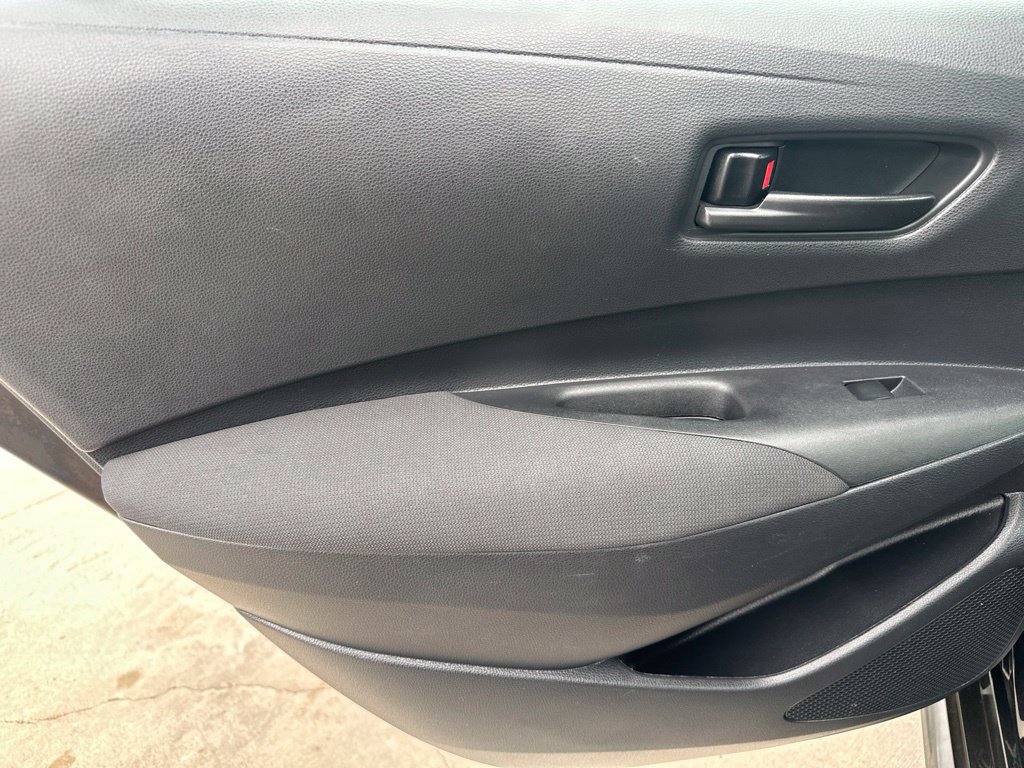 2023 Toyota Corolla LE - Photo 19