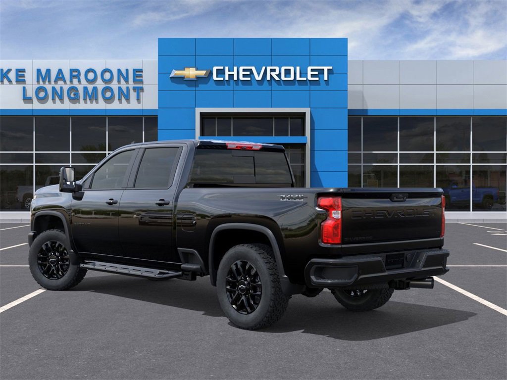 2026 Chevrolet Silverado 2500HD LT photo 2