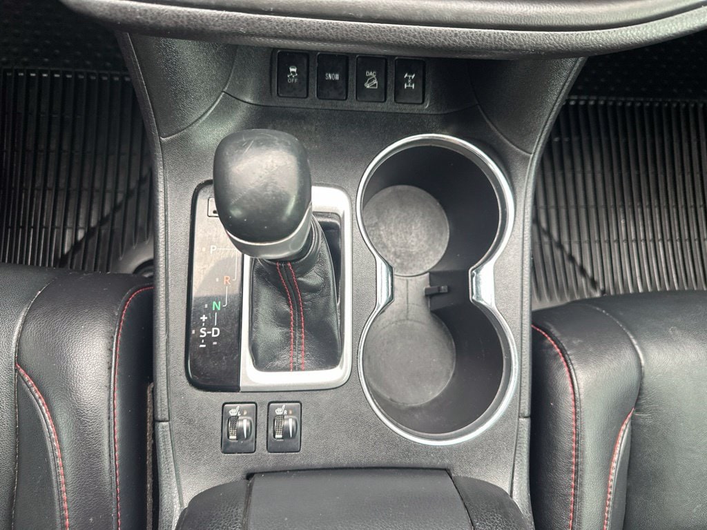2019 Toyota Highlander SE - Photo 6