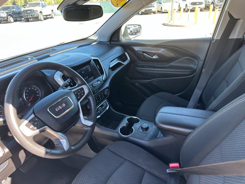 2024 GMC Terrain SLE - Photo 15