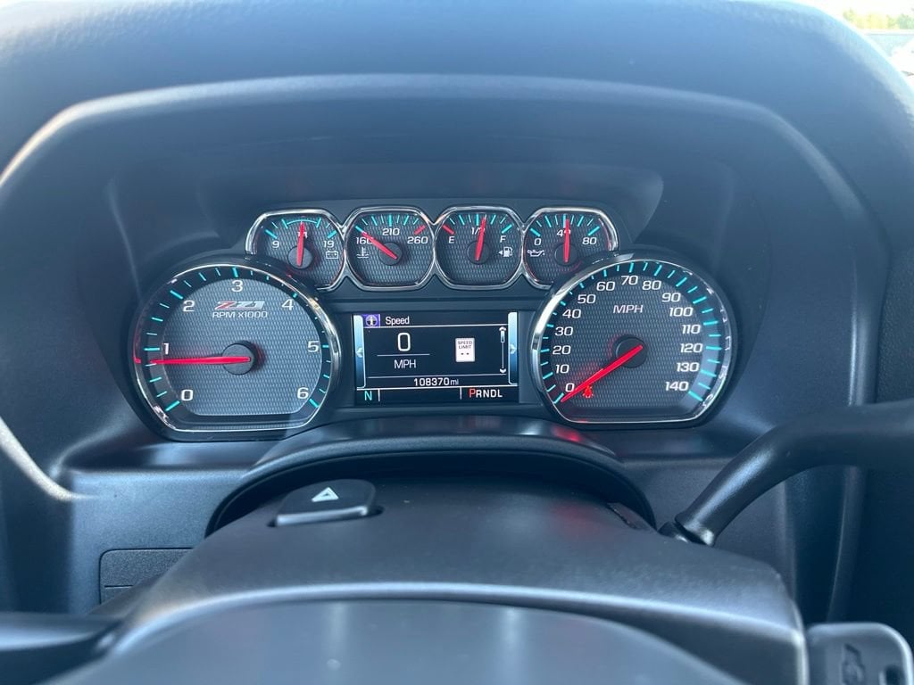 Used 2018 Chevrolet Silverado 1500 LT w/2LT Truck Crew Cab