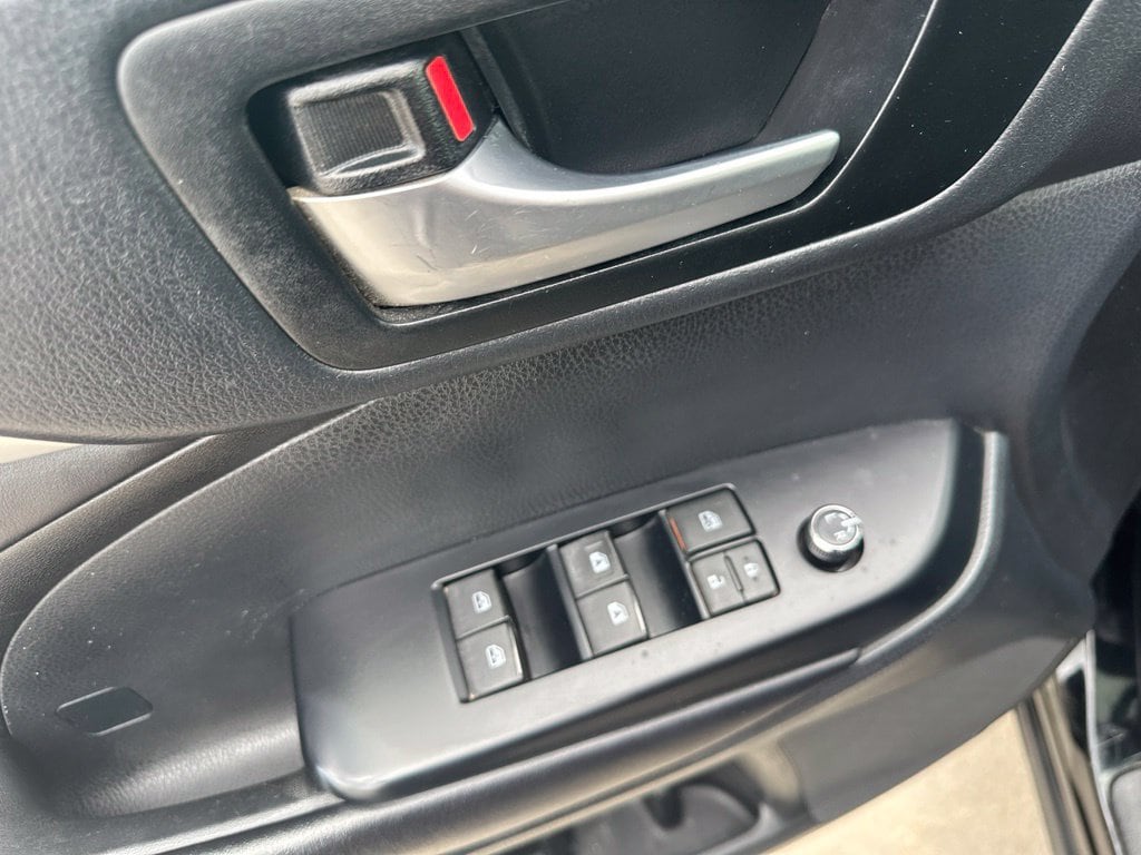 2019 Toyota Highlander SE - Photo 18