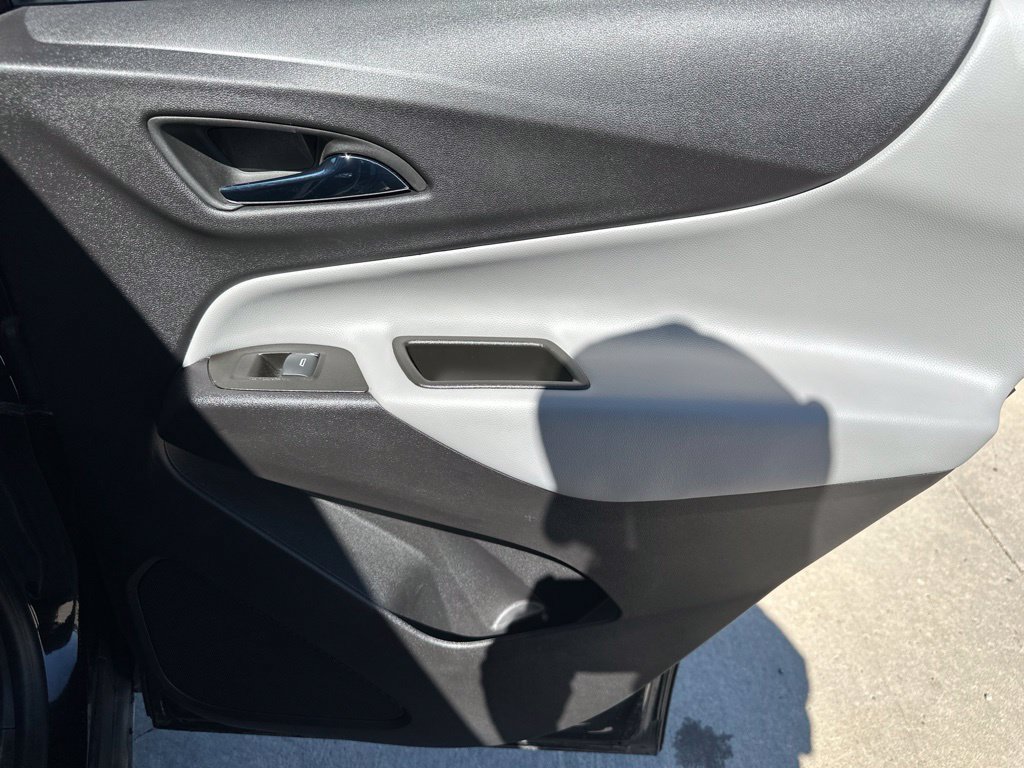2024 Chevrolet Equinox LS - Photo 31