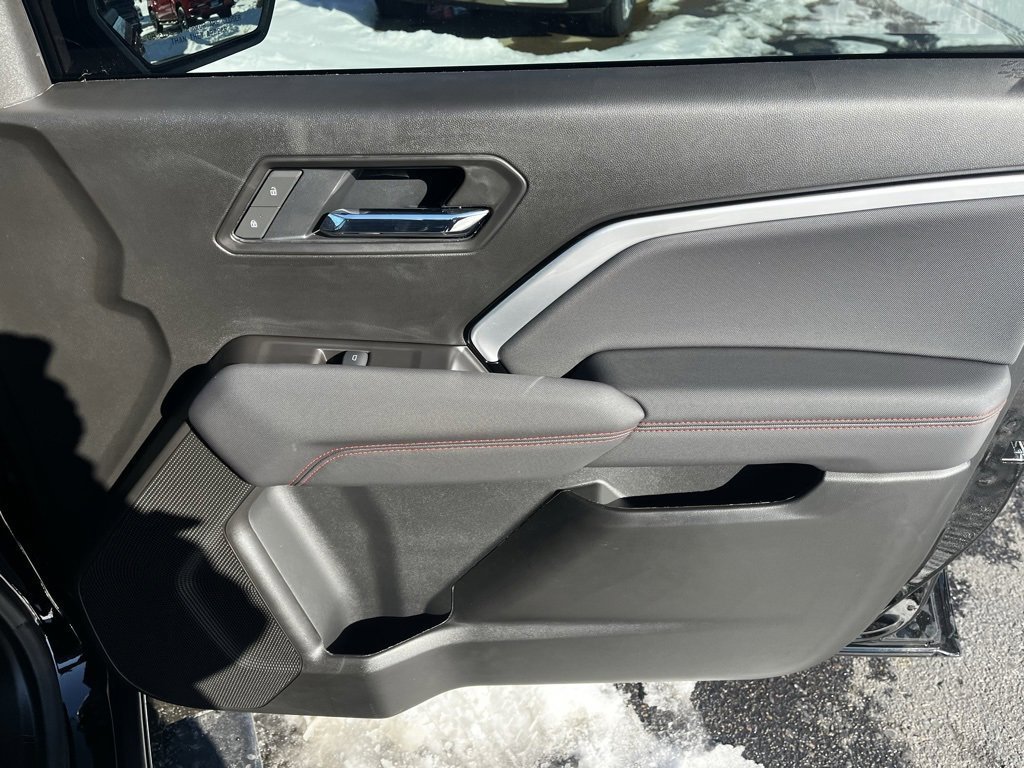 2025 Chevrolet Colorado Z71 - Photo 26