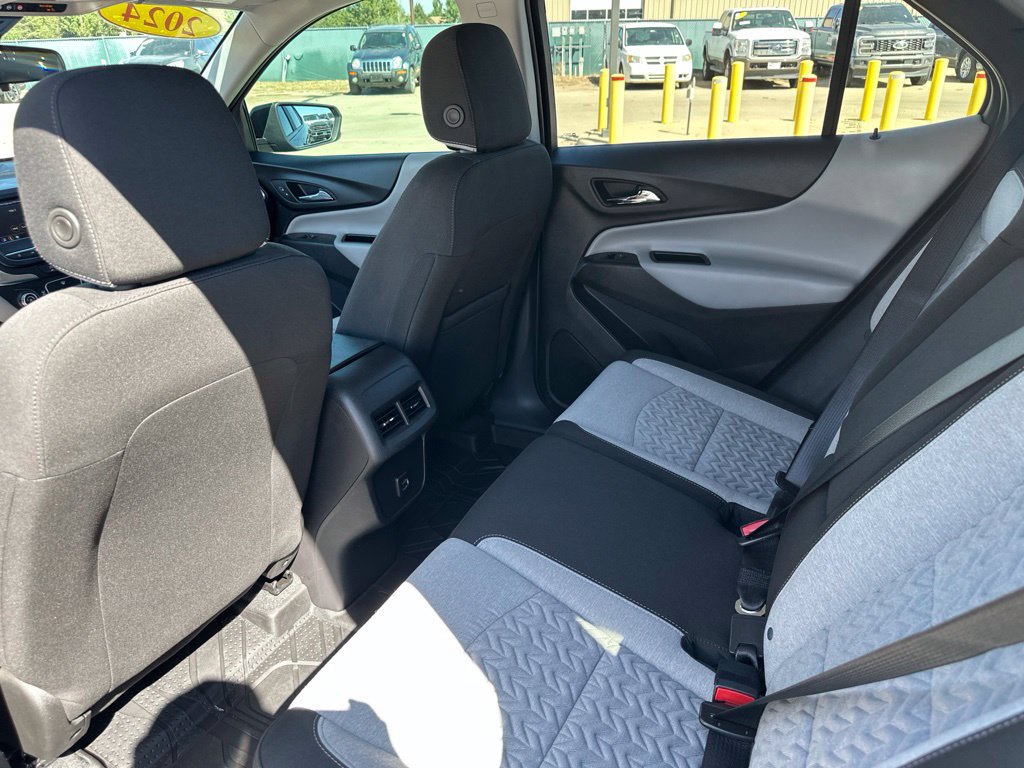 2024 Chevrolet Equinox LS - Photo 21