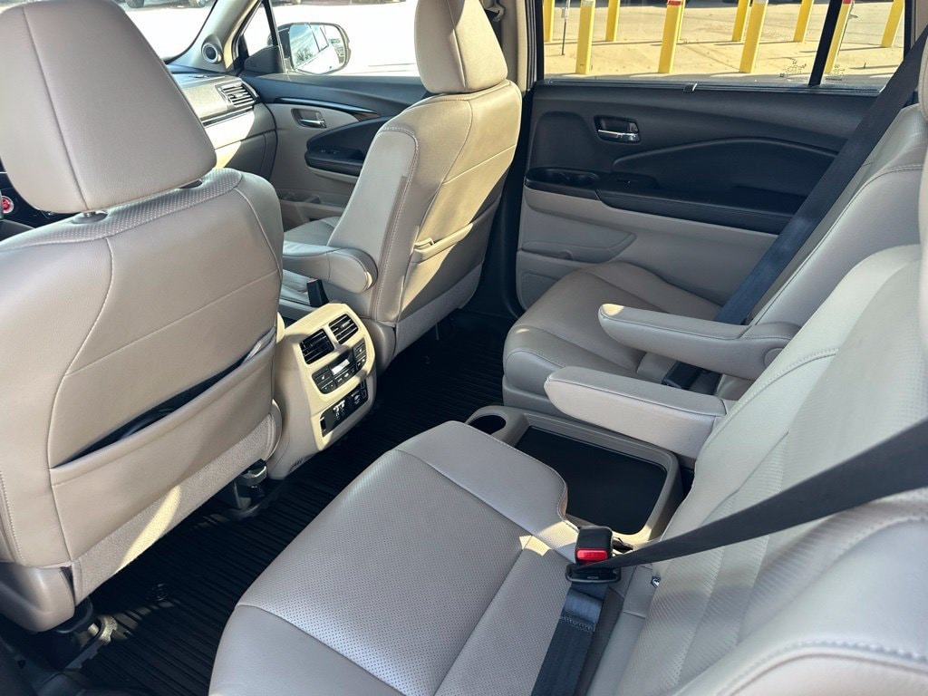 2021 Honda Pilot Elite - Photo 22