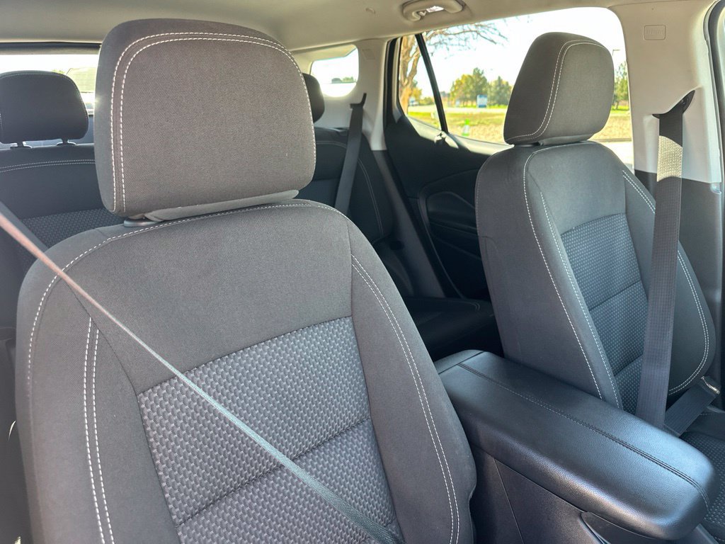 2024 GMC Terrain SLE - Photo 31