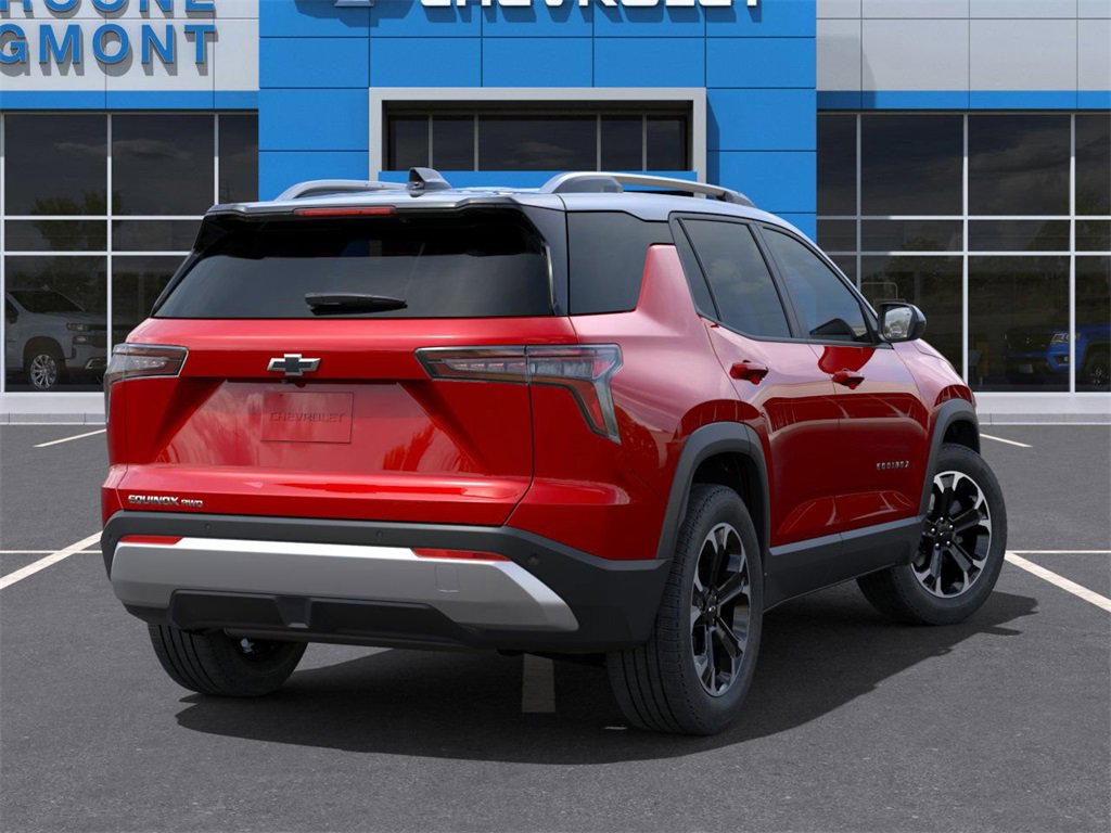 2025 Chevrolet Equinox LT photo 4