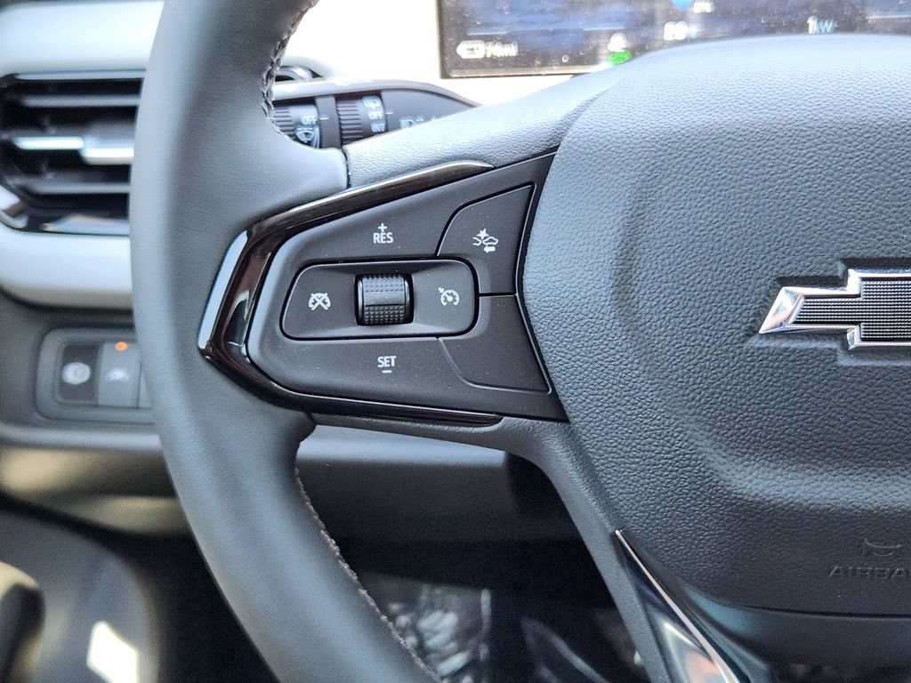 2027 Chevrolet Bolt LT - Photo 17