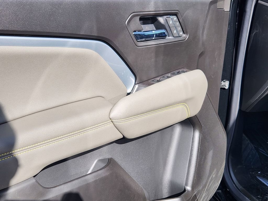 2026 Chevrolet Colorado ZR2 - Photo 13
