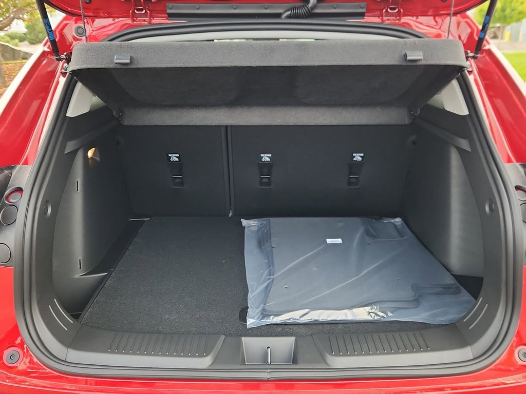 2026 Chevrolet Trax LT - Photo 6