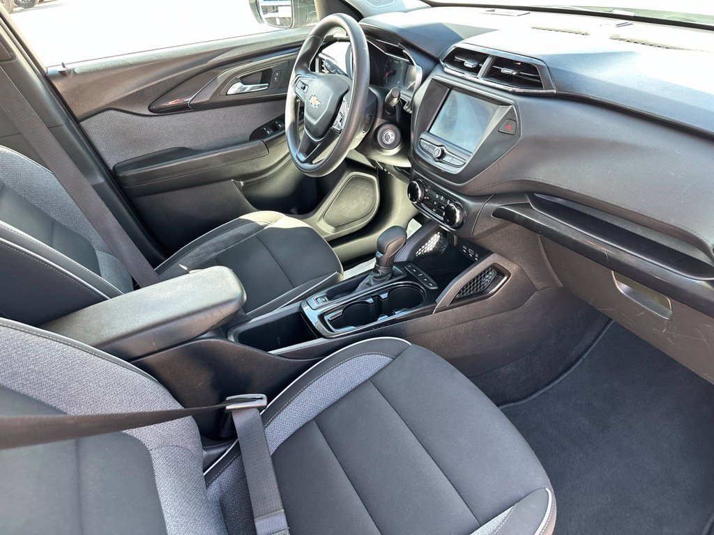 2023 Chevrolet TrailBlazer LS - Photo 29