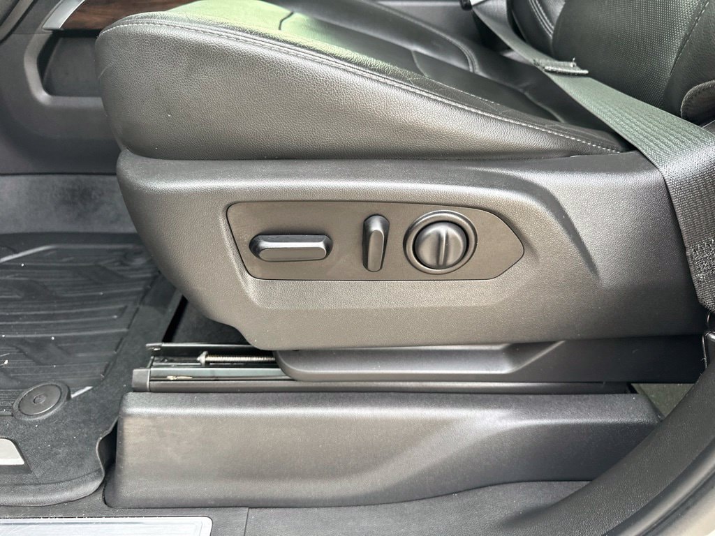 2020 GMC Sierra 1500 SLT - Photo 14