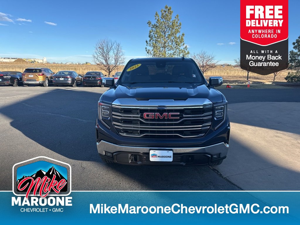 2023 GMC Sierra 1500 SLT's photo