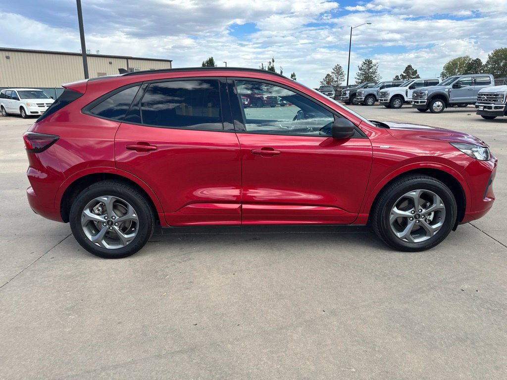 2023 Ford Escape ST-Line - Photo 34