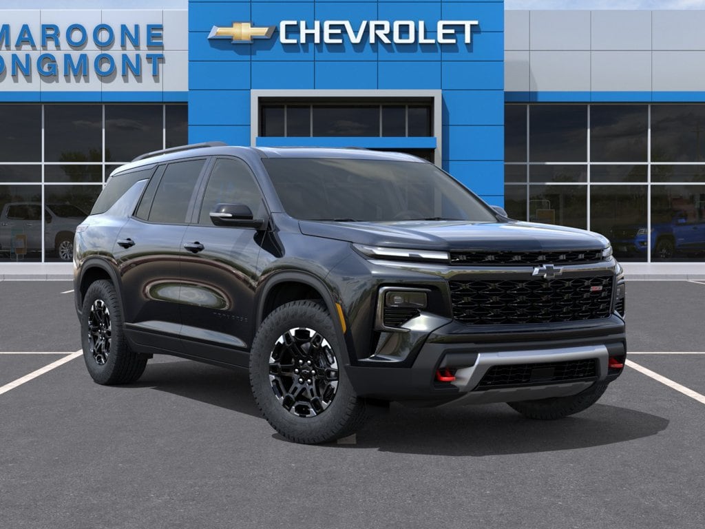 2027 Chevrolet Traverse Z71 - Photo 7