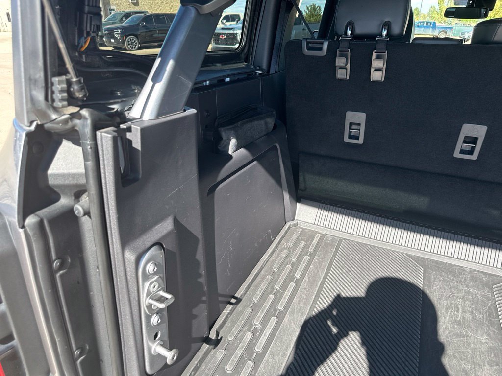 2023 Ford Bronco 4-Door Raptor - Photo 28