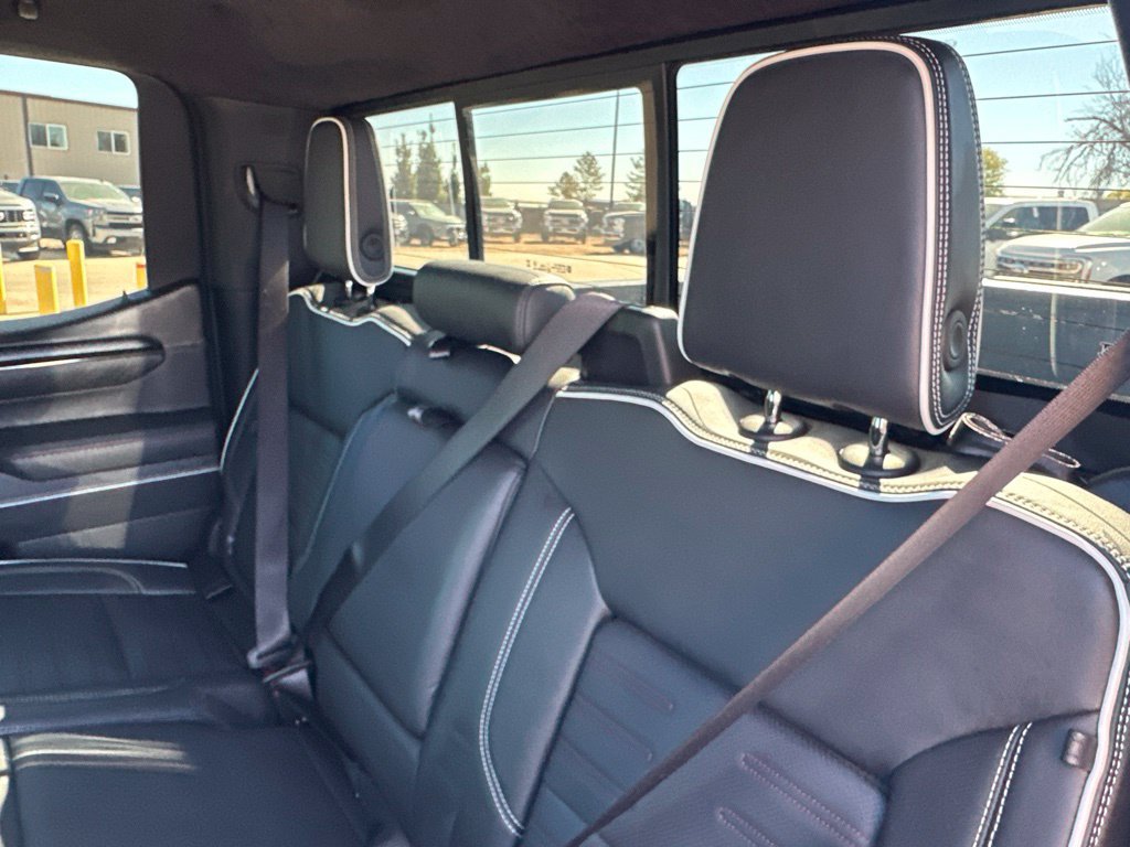 2024 GMC Sierra 1500 AT4X - Photo 17