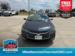 2017 Chevrolet Malibu LT Car