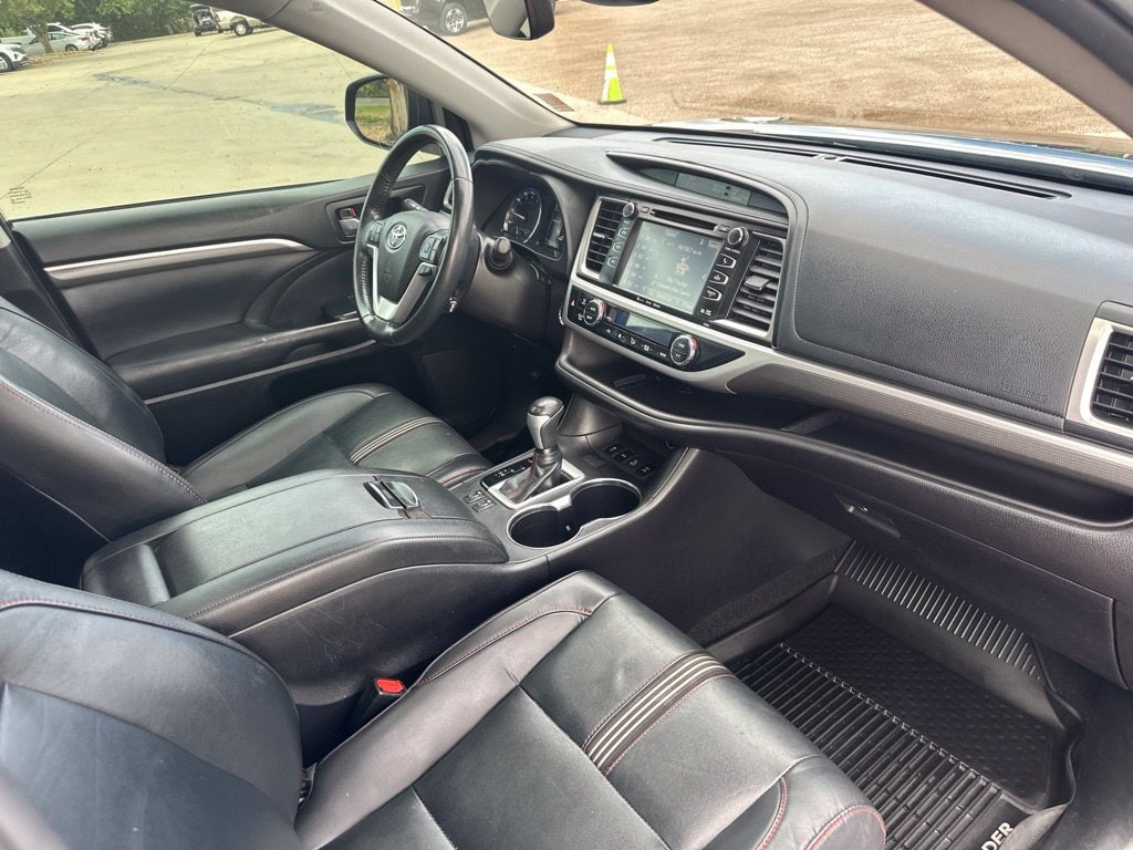 2019 Toyota Highlander SE - Photo 33