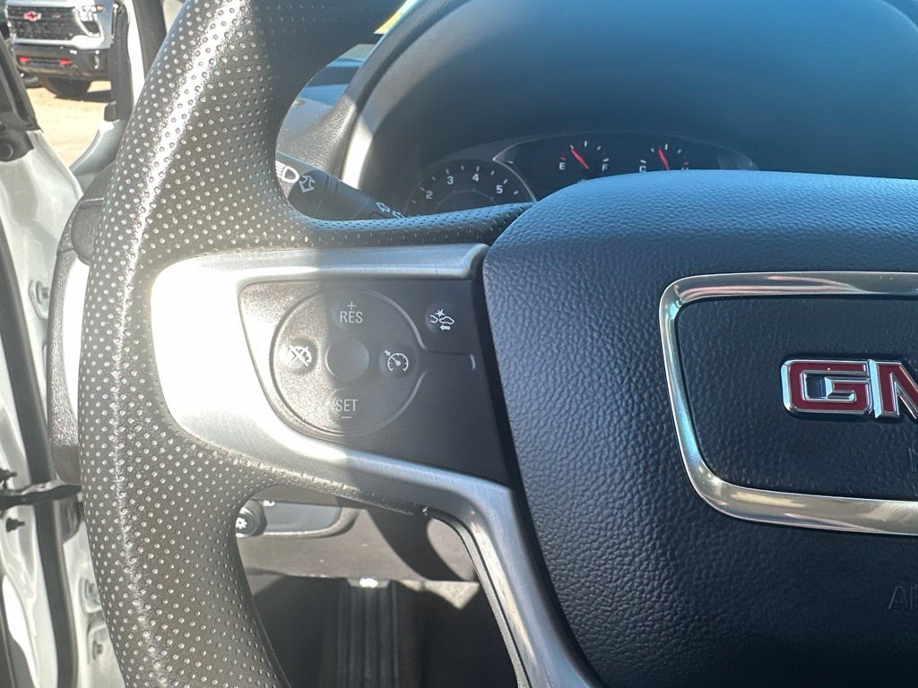 2024 GMC Terrain SLE - Photo 12