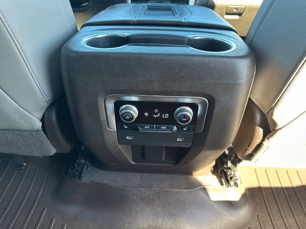 2021 GMC Yukon XL SLT - Photo 32