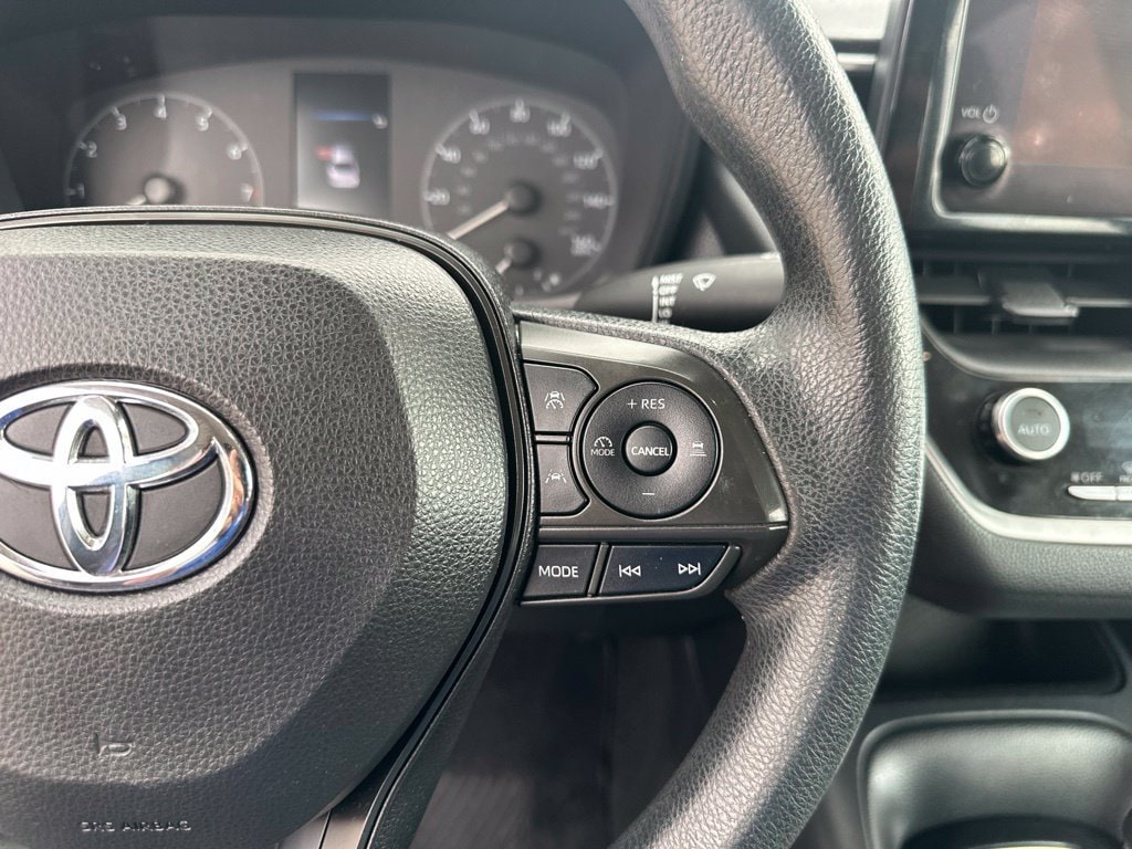 2023 Toyota Corolla LE - Photo 10