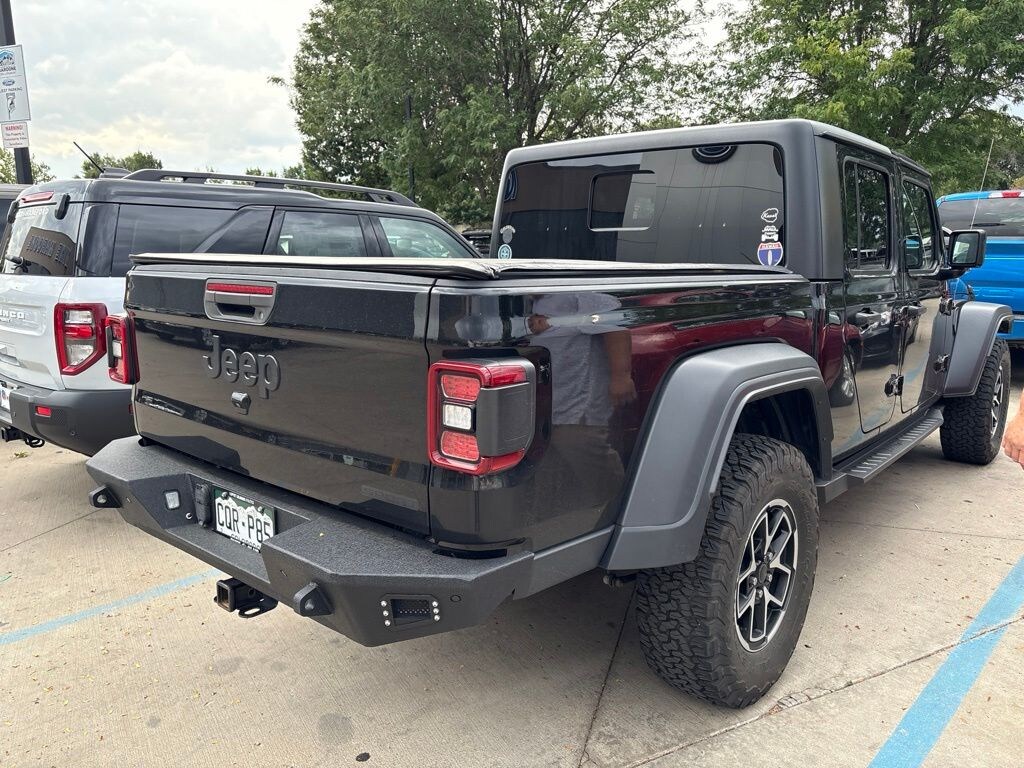 Used 2020 Jeep Gladiator Sport Truck