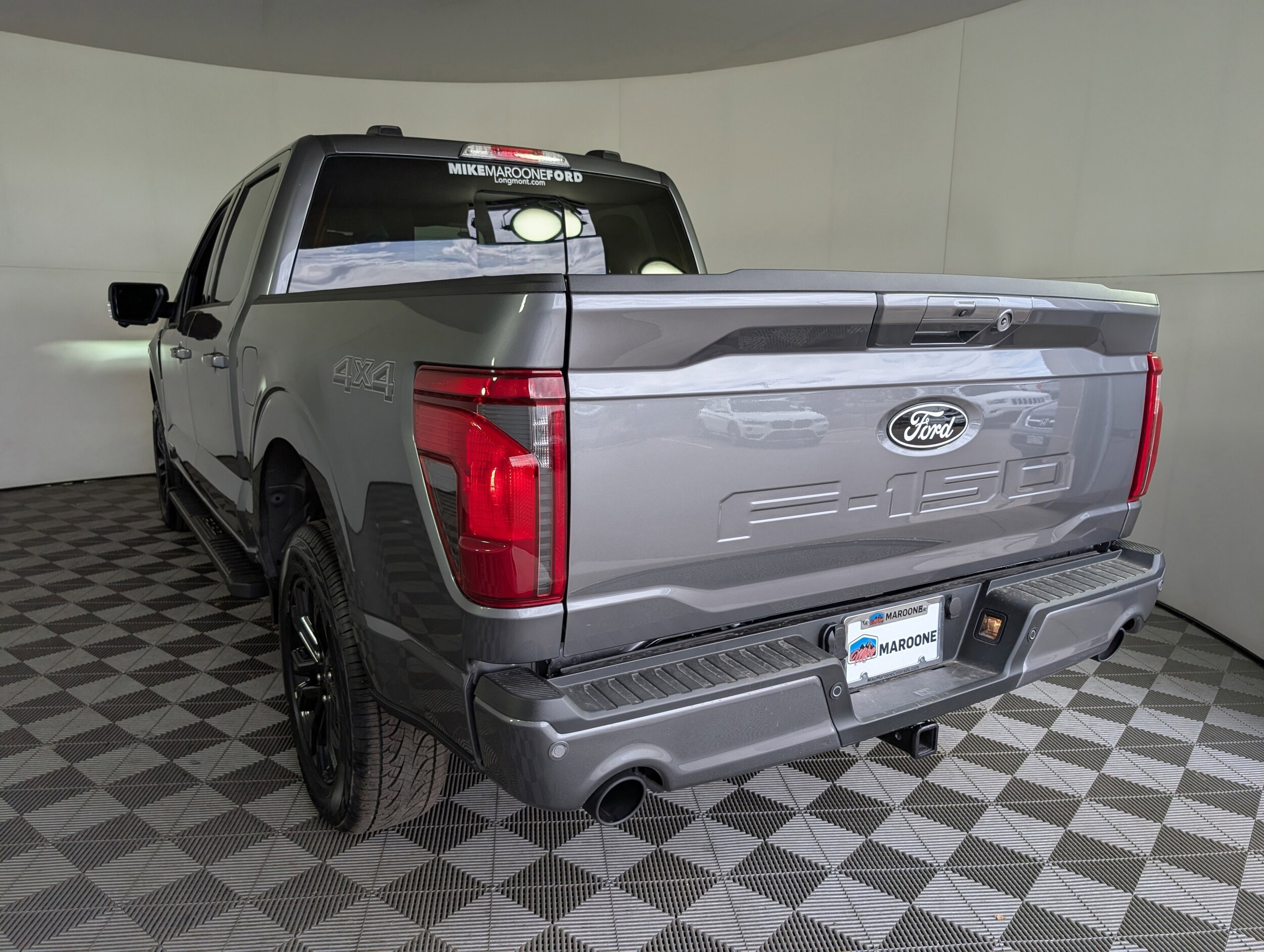 2025 Ford F-150 XLT photo 4