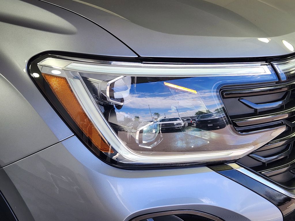 2024 Volkswagen Atlas Cross Sport SE w/Tech - Photo 10