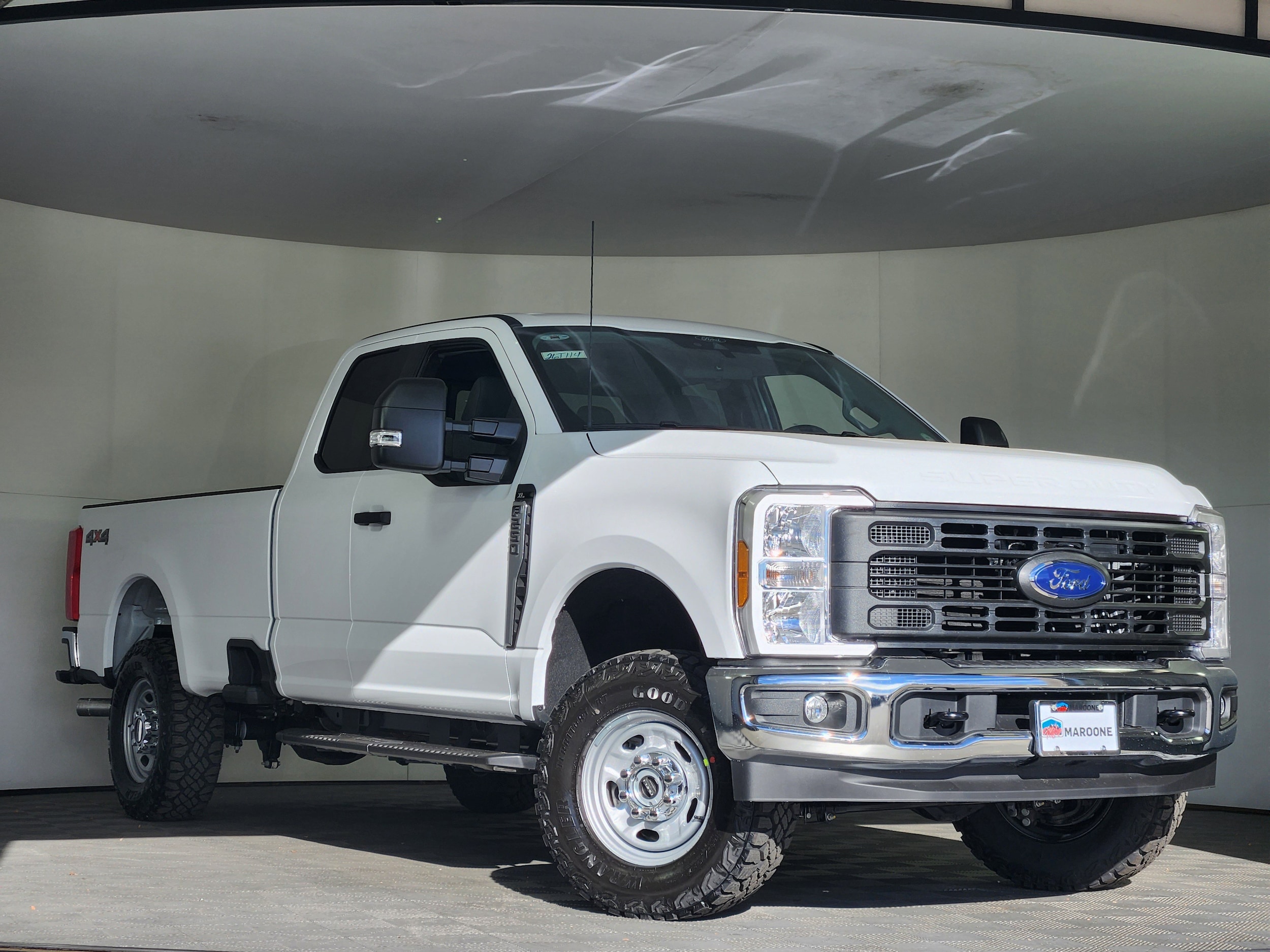 2026 Ford F-250 Super Duty XL's photo