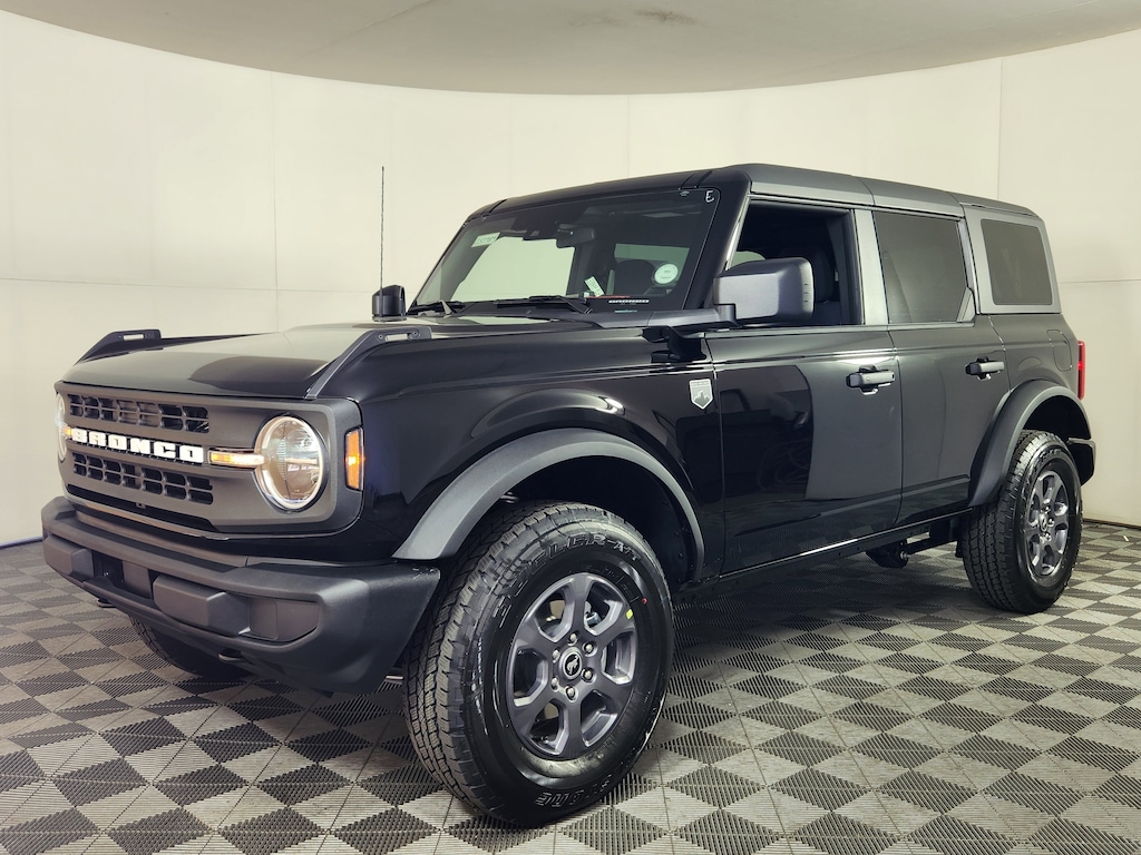 New 2025 Ford Bronco Base SUV