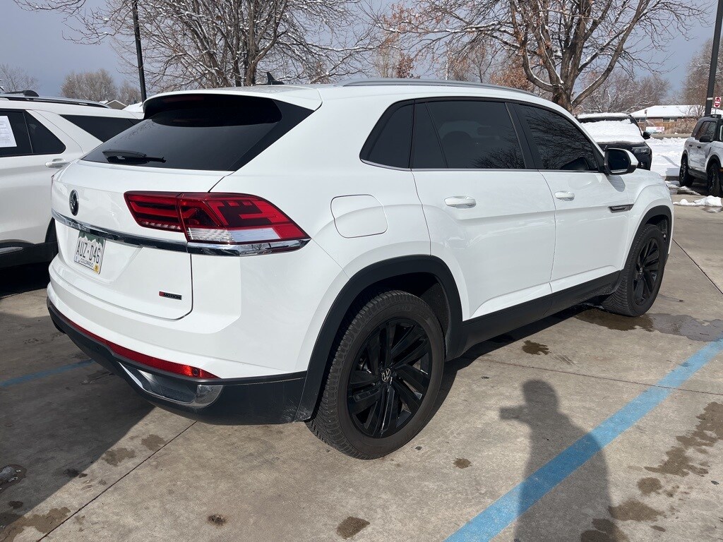Used 2022 Volkswagen Atlas Cross Sport 2.0T SE w/Technology SUV