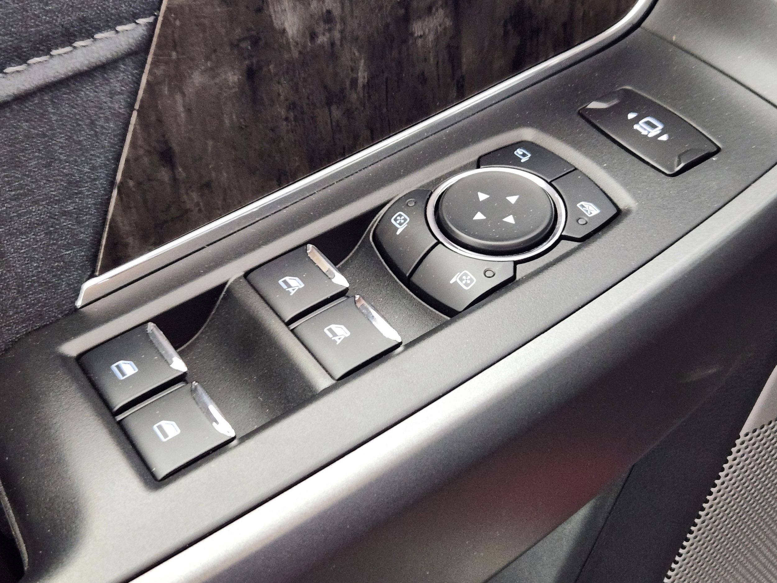 2026 Ford F-350 Super Duty Lariat - Photo 17
